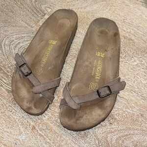 Birkenstock Mayari Brown Leather Sandals Toe